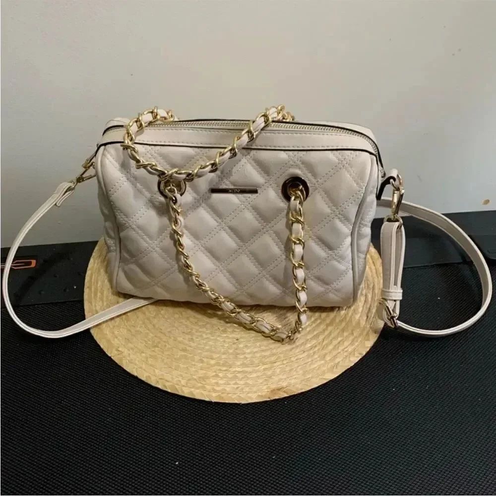 Elegant Quilted White Handbag